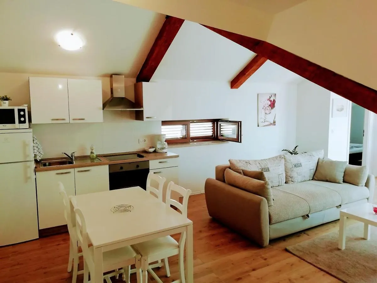 App E.N.A. Apartment Umag