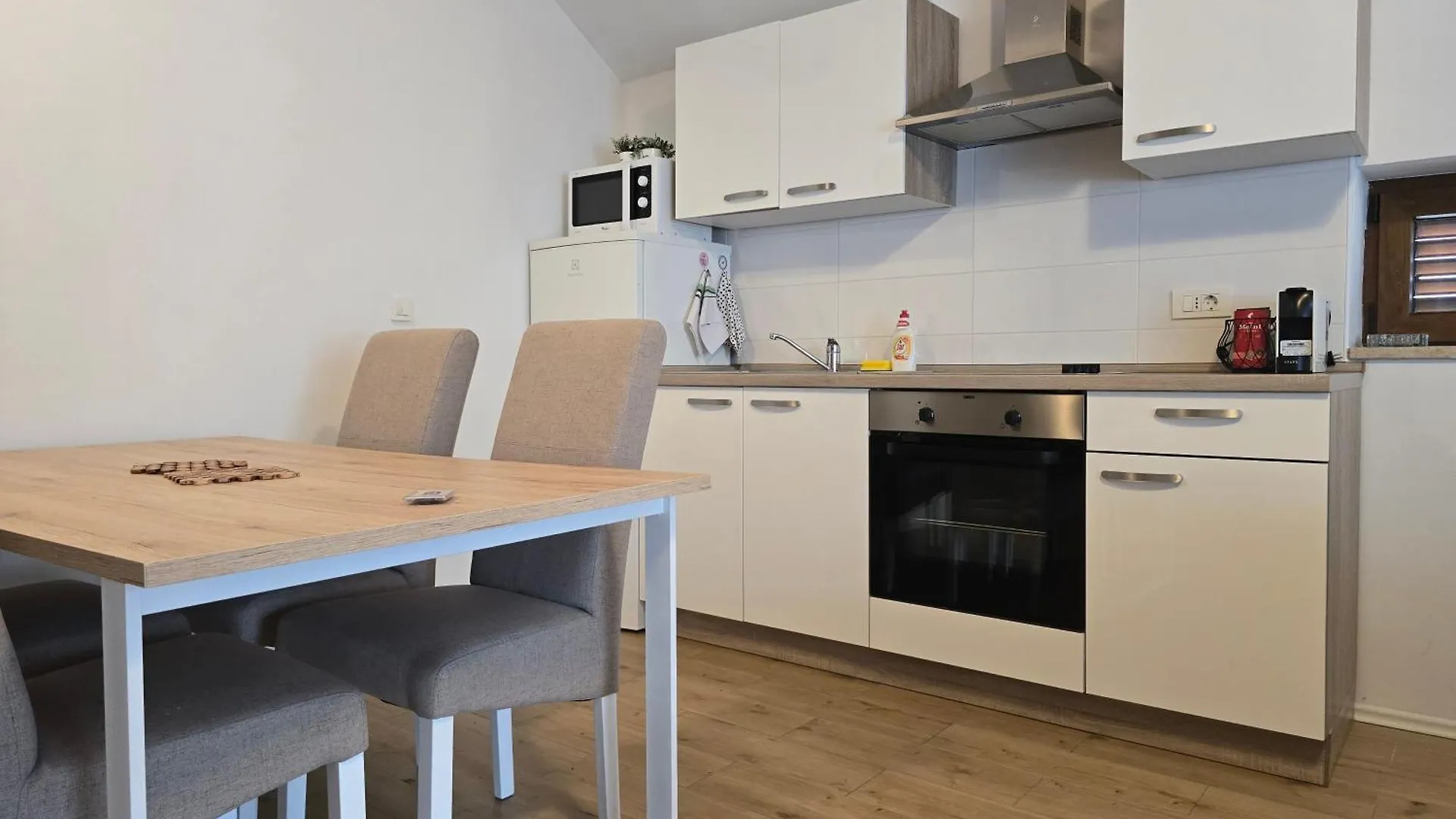 App E.N.A. Apartment Umag 0*,
